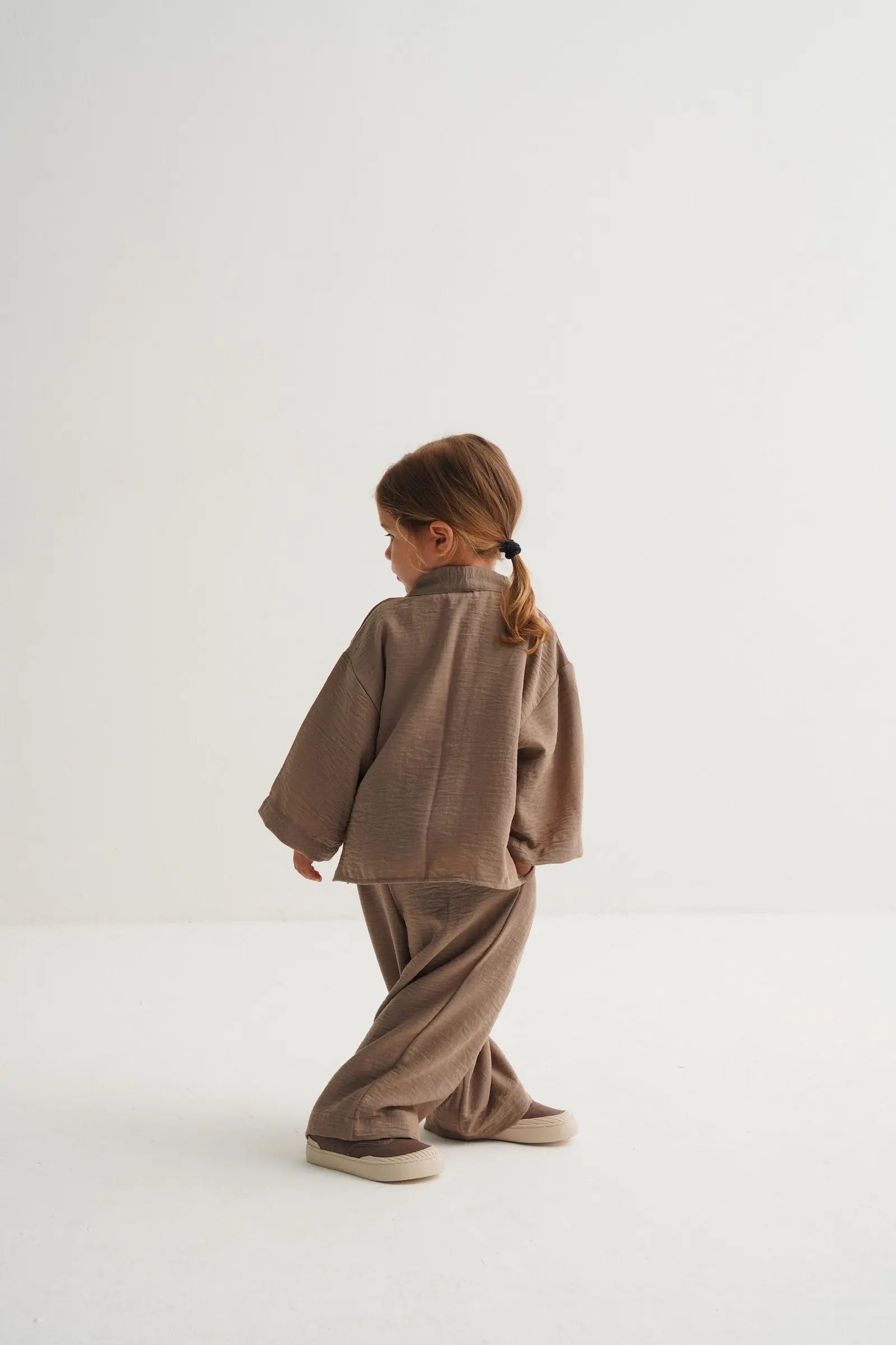 Set van een vest en een broek van linnen | Bruin