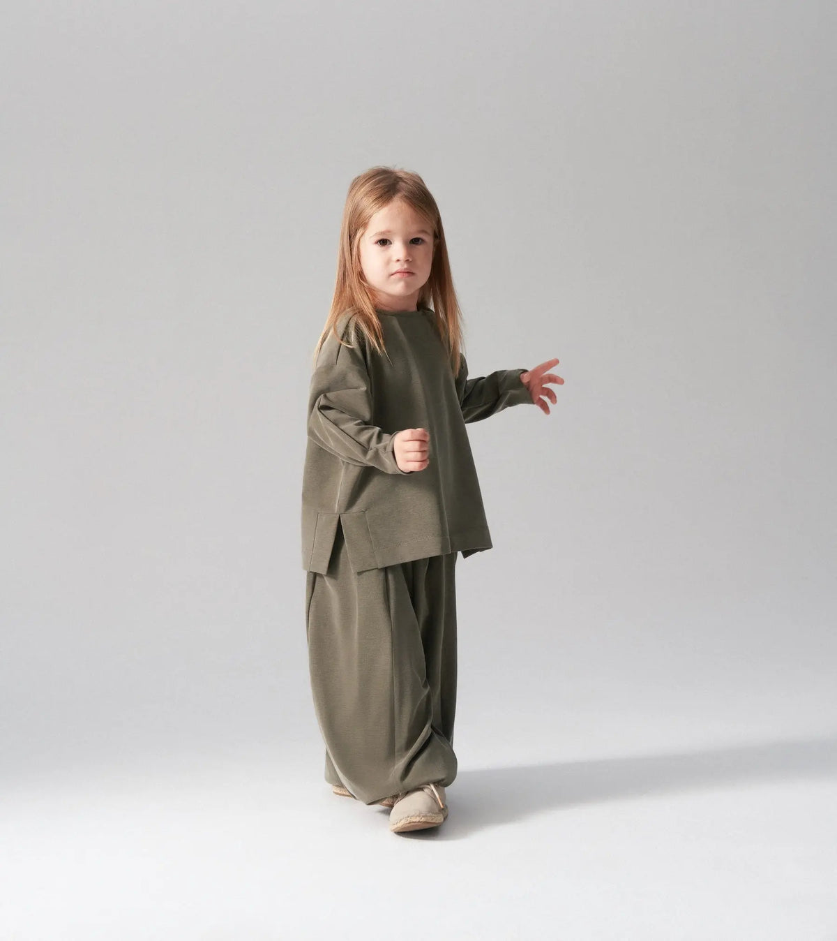 Ensemble pull et pantalon fluide | Kaki