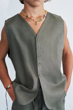 Button-down vest and loose-fitting pants set | Khaki