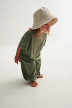 Ensemble t-shirt et pantalon fluide - vert sauge MINILUCA