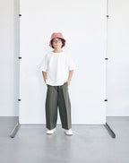 Loose-fitting pants | Khaki